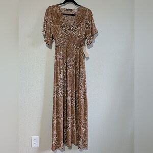 Final Touch NWT Patchwork Boho Floral Flare Sleeve Maxi Dress Pale Gold S